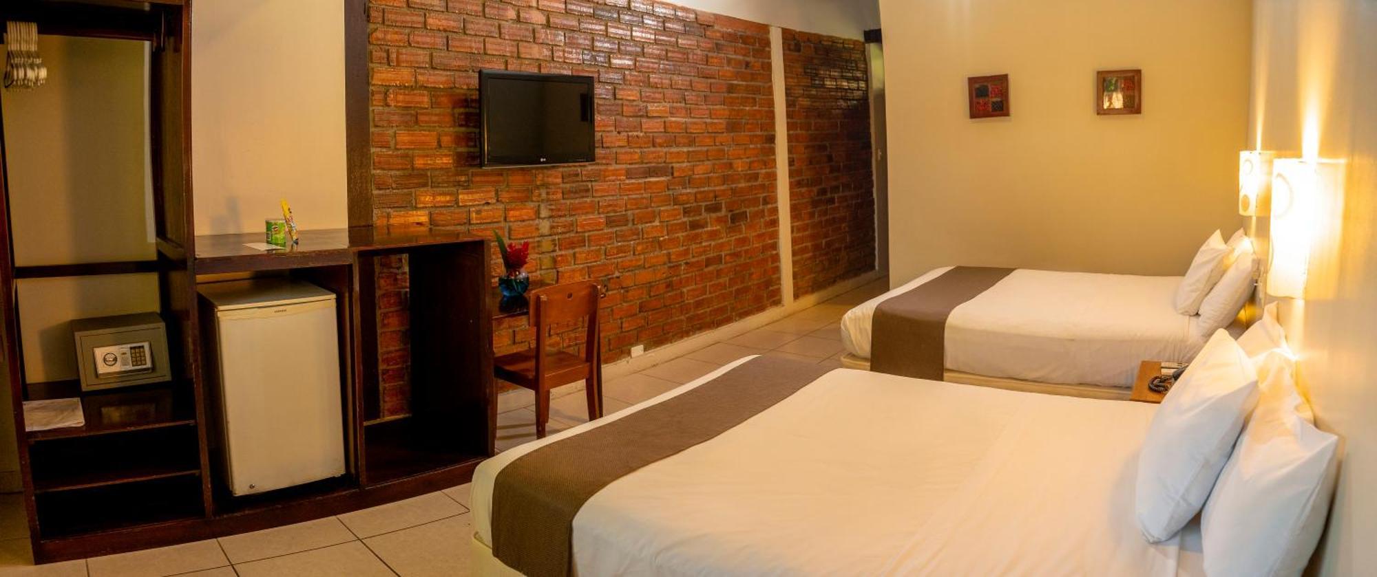 Dm Hoteles Tarapoto Eksteriør billede