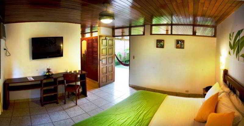 Dm Hoteles Tarapoto Eksteriør billede