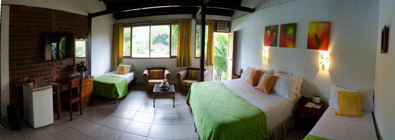 Dm Hoteles Tarapoto Eksteriør billede